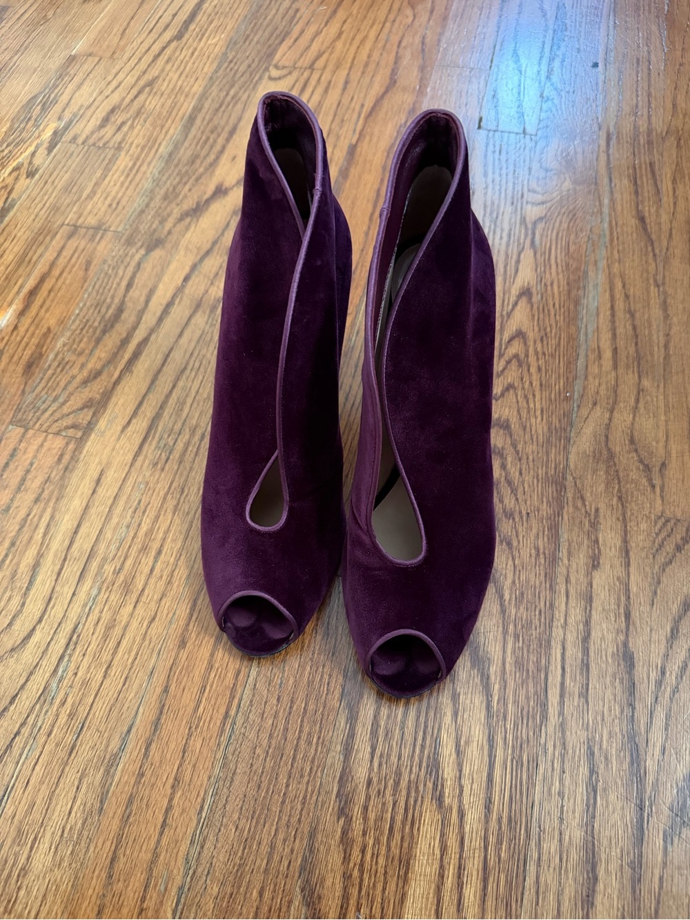 Gianvito Rossi Purple Velvet Vamp Peep Toe Booties Size 40